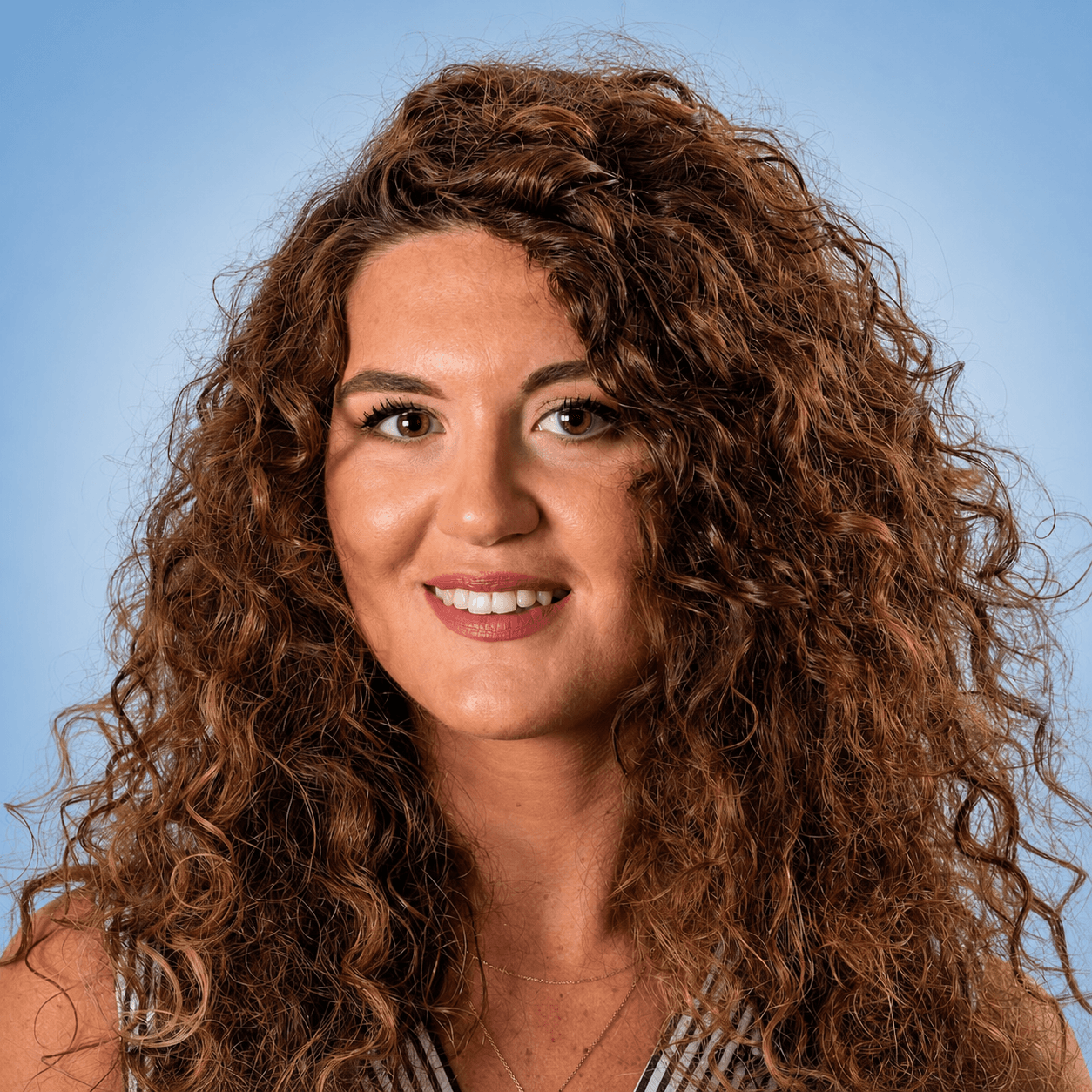 Giulia, Εμπορική HelloPack